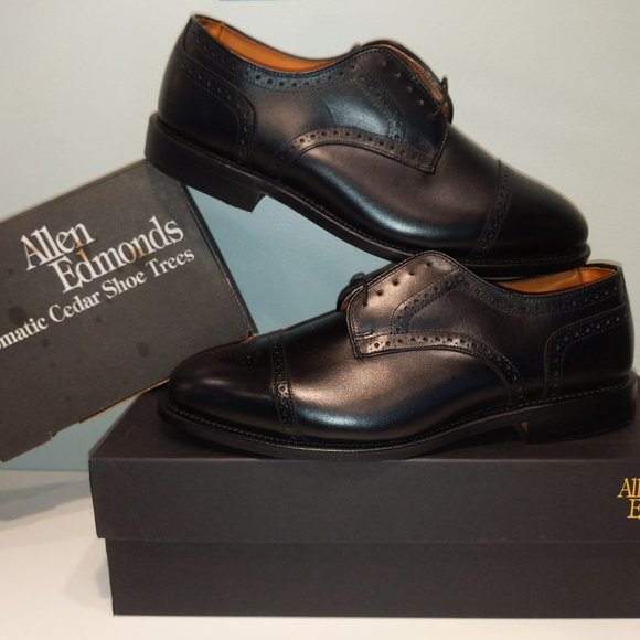 New Allen Edmonds dress shoe size 9